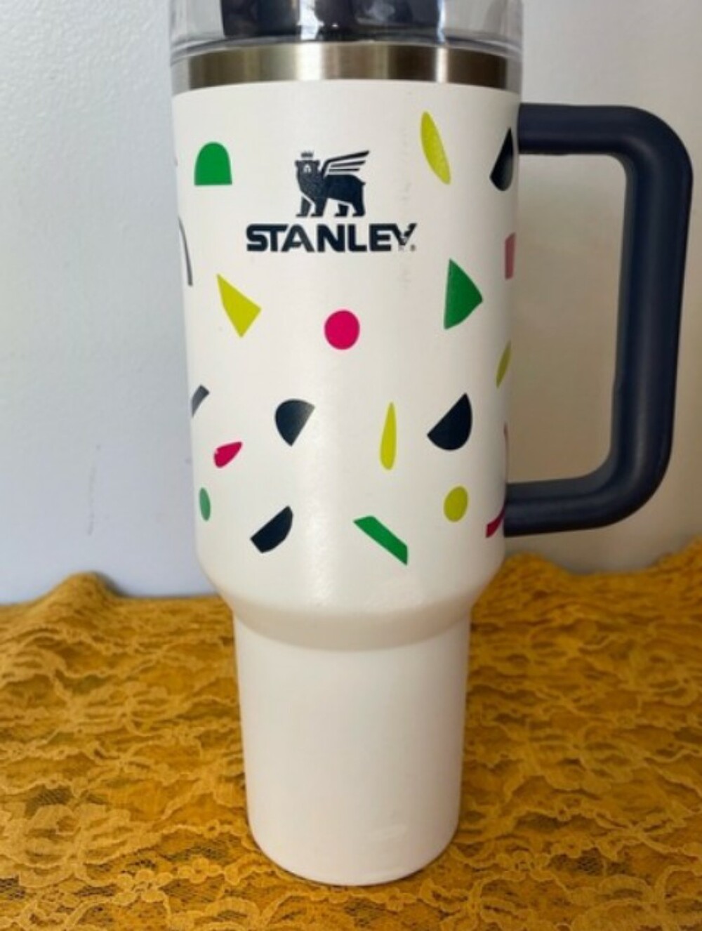 Stanley Tumbler 40 oz - Picture 4 of 11